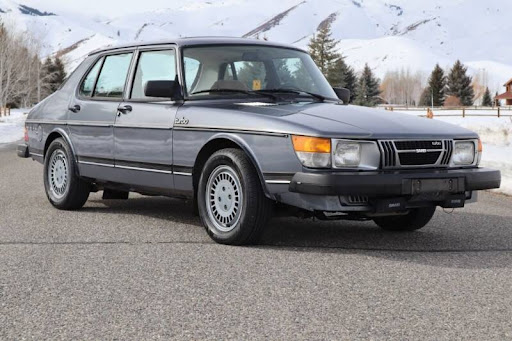 900 Turbo-1982 Saab