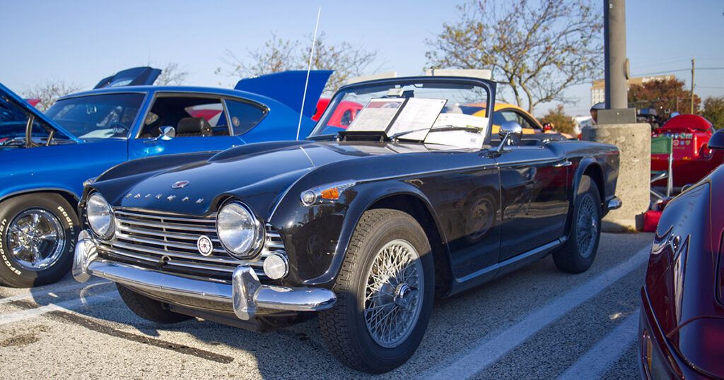 16th Annual Apple River Car Show American Collectors Insurance