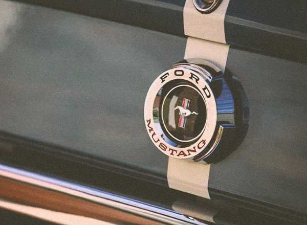 ford mustang emblem close up